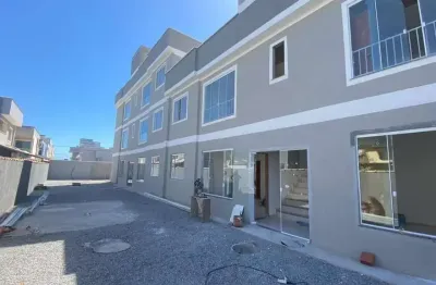 Atlântica imóveis tem excelente cobertura com 2 dormitórios para alugar, 55 m² por r$ 1.400,00/mês - enseada das gaivotas - rio das ostras/rj