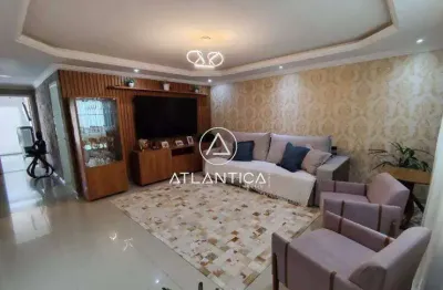 Atlântica imóveis tem excelente casa à venda no vale das palmeiras, macaé/rj por r$ 670.000,00.