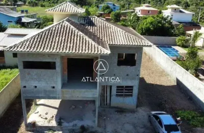 Atlântica imóveis tem excelente casa à venda em córrego do ouro, macaé/rj por r$ 395.000,00