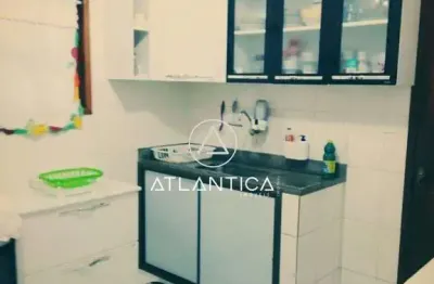 Atlântica imóveis tem excelente casa em condomínio à venda na riviera fluminense, macaé/rj por r$ 250.000,00.