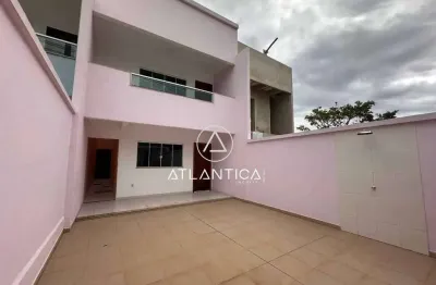 Atlântica imóveis tem excelente casa à venda no jardim guanabara, macaé/rj.