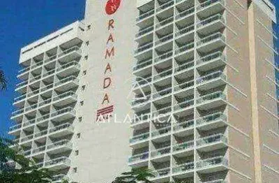 Atlântica imóveis tem excelente flat no ramada à venda na imbetiba, macaé/rj.