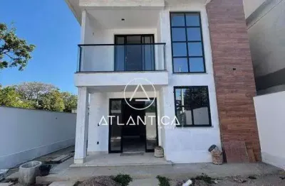 Atlântica imóveis tem excelente casa à venda, por r$ 950.000,00