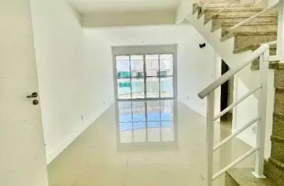 Atlântica imóveis tem excelente cobertura praia do pecado, macaé/rj.