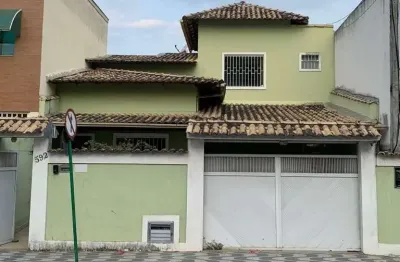 Casa com 4 dormitórios para alugar, 110 m² por r$ 3.331,67/mês - jardim mariléa - rio das ostras/rj