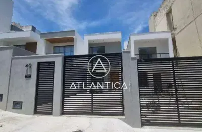 Atlântica Imóveis tem excelente Casa à Venda no Jardim Guanabara, Macaé/RJ.