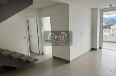 Cobertura duplex nova com vista panorâmica para o mar e a serra