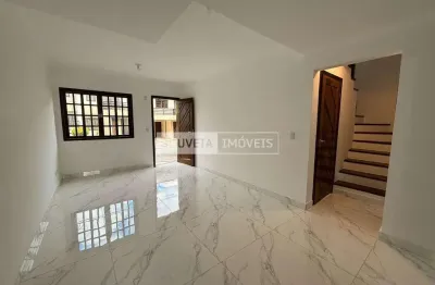 Sobrado triplex com 4 dormitórios, 2 suítes, 175 m², à venda por r$ 750.000 - xaxim, curitiba (pr)