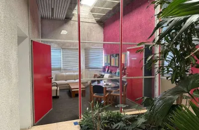 Barracão com 1.050 m² de área útil e 24.500 m² de terreno, aluguel de r$ 32.000 + taxas - dom rodrigo, são josé dos pinhais (pr)