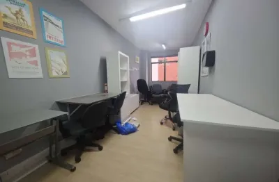 Andar comercial com ~119 m², aluguel de r$ 5.000 + taxas - são francisco, curitiba (pr)
