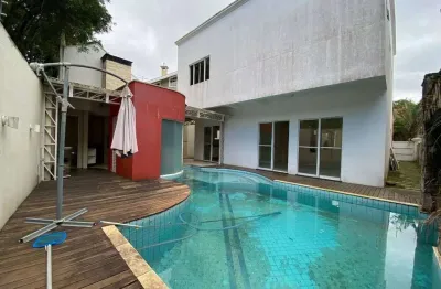 Casa em condomínio, 4 dormitórios, 2 suítes, a venda por r$ 2.200.000 em santa felicidade, curitiba (pr)
