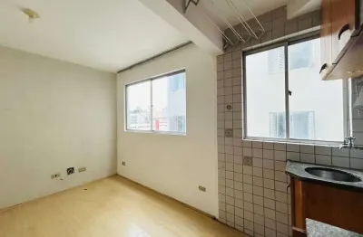 Studio com 1 dormitório, 35m², aluguel de r$1.500 + taxas - centro, curitiba (pr)