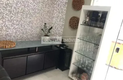 Sobrado triplex com 4 dormitórios, 1 suíte, 200 m², aluguel de r$ 4.900 + taxas - uberaba, curitiba (pr)