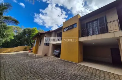 Casa com 4 dormitórios, 4 suítes, 264,86 m², aluguel de r$ 30.000 + taxas - campo comprido, curitiba (pr)