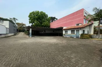 Terreno com 1.782 m², aluguel de R$ 22.000 + Taxas - Portão, Curitiba (PR)