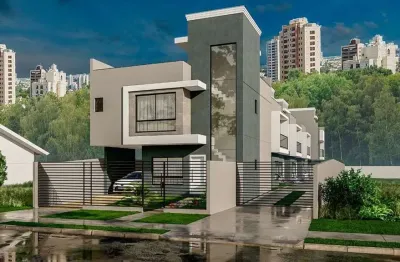 Sobrado 3 Dormitórios, 1 Suíte, 122 m², à venda por R$ 670.000 - Uberaba, Curitiba (PR)