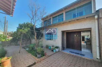 Casa à venda na Rua Hilário Ribeiro, 179, COHAB B, Gravataí