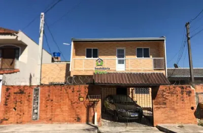 Casa com 3 quartos à venda no Cajuru, Curitiba 