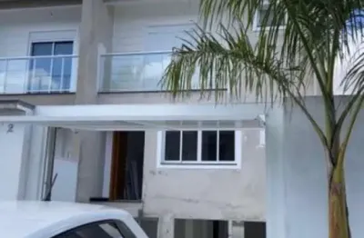 Casa com 5 quartos à venda no cachoeira, curitiba  por r$ 945.000