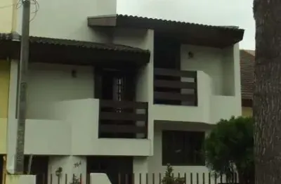 Casa com 4 quartos à venda no jardim das américas, curitiba  por r$ 790.000