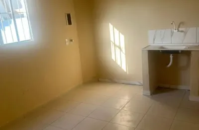 Kitnet / Stúdio para alugar na Rua Araranguá, 13, Jardim Jovaia, Guarulhos