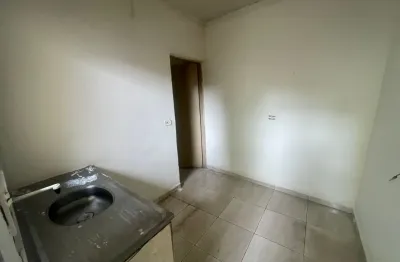 Casa com 1 quarto para alugar na Rua São Sebastião da Amoreira, 12, Jardim Jovaia, Guarulhos