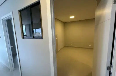 Aluga-se sala comercial na vila endres próximo ao shopping internacional.