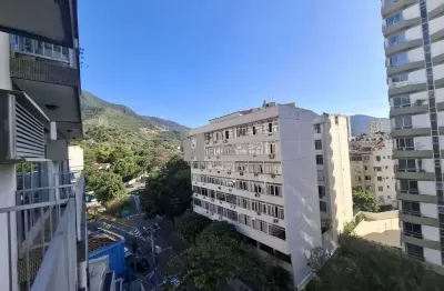 Apartamento à venda com 4 quartos, sendo 1 suíte - na rua desembargador izidro - no bairro da tijuca