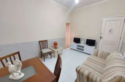Apartamento a venda na rua santa luiza, tijuca - rio de janeiro, imóvel lindo, modernizado, sala ampla, 2 quartos com armários e climatizados, banheiro social, cozinha, área de serviço e dependências 