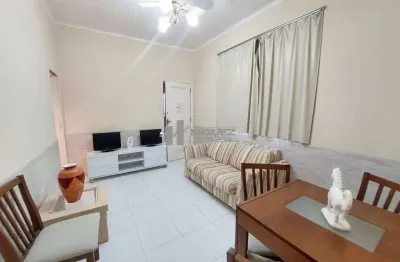 Apartamento a venda na rua santa luiza, tijuca - rio de janeiro, imóvel lindo, modernizado, sala ampla, 2 quartos com armários e climatizados, banheiro social, cozinha, área de serviço e dependências 