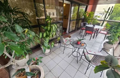 Luxuoso apartamento em area nobre da tijuca - varandão, salão em 3 ambientes, 4 quartos (4 suítes), dependência completa, 3 vagas de garagem na escritura- predio imponente.- tijuca - rj