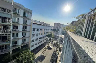 Cobertura linear à venda na rua padre francisco lanna! um verdadeiro recanto  no bairro de vila isabel! com uma varanda que é uma verdadeira área gourmet! aproximadamente 140m²!