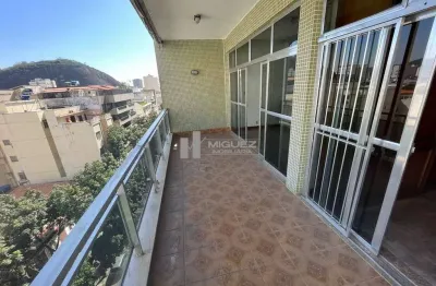 Apartamento à venda na tijuca! varandão, 4 quartos, sendo 2 suítes e 4 vagas de garagem! são 160m²! rua marquês de valença!