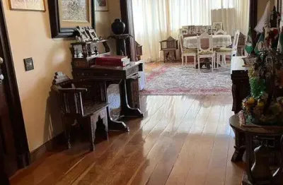 Apartamento a venda na visc. de cabo frio com 4 quartos em 280m² tijuca