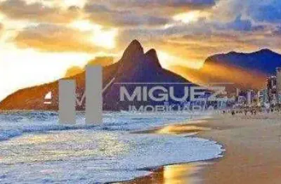 Apartamento com 3 quartos à venda em Copacabana, Rio de Janeiro 