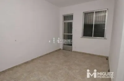 Rua do bispo - apartamento tipo casa - área  externa - 2 quartos - rio comprido - código 17847