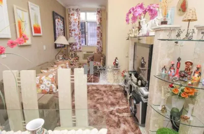 Apartamento a venda no grajaú, sala, 2 ótimos quartos, banheiro social, cozinha com armários, rua campinas um recanto