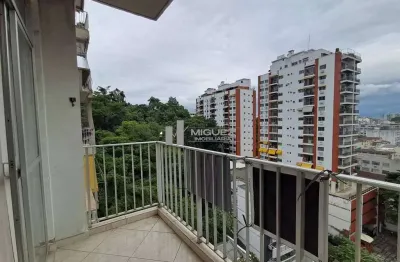 A venda apartamento com vista panorâmica, varanda com 2 quartos e suíte em rua carvalho alvim- tijuca