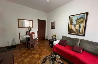 Código 19917 apartamento com salão, 2 quartos com dependências completas no coração da tijuca!