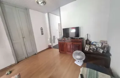 Casa de vila com 3 quartos na rua são francisco xavier, no bairro da tijuca