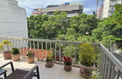 Apartamento a venda na rua itacuruçá, planta com 200m², varandão, 04 quartos, 2 vagas, metrô!
