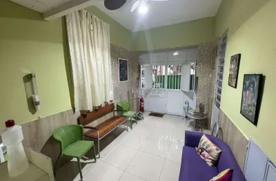 Vendo encantadora casa duplex, rua grajaú (grajaú) são 156m² 6 quartos, a 3 minutos da praça edmundo rêgo, 1 vaga