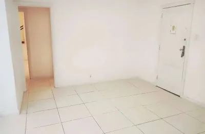 Apartamento a venda, sala, 2 ótimos quartos, dependências completas, rua jorge rudge, vila isabel