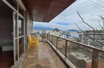 Apartamento para alugar 3 quartos, 140 m² com varanda