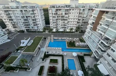 Vendo cobertura duplex no recreio em condomínio com estrutura de clube