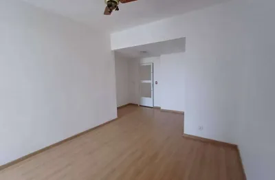 Oportunidade! apartamento com 2 quartos à venda na rua teodoro da silva. debruçado ao shopping boulevard.