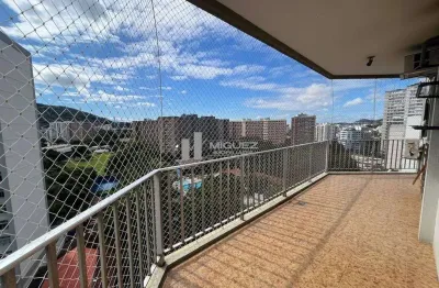 Apartamento a venda com varandão, com 3 quartos, suíte e 2 vagas na praça verdun