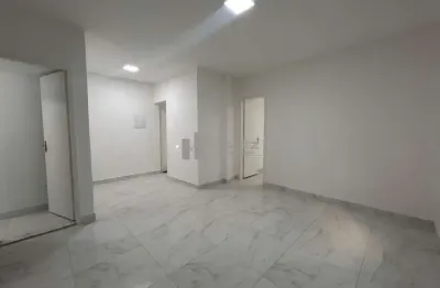 Apartamento 2 quartos localizado no coração do leblon - rua almirante guilhem - 2 quartos, closet e todo em porcelanato
