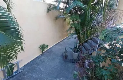 Rua santa maria do rosselo, tijuca,   colado a rua uruguai. casa à venda, 04 quartos. propriedade única, recanto da tijuca !