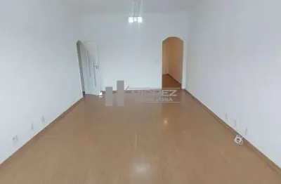 Tijuca, próximo metrô, excelente apartamento 3 quartos, 2 suítes, 2 vagas localizado onde você procura!